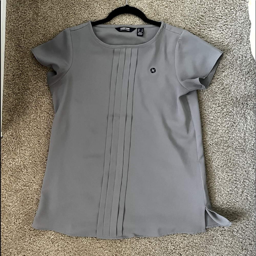 Chase Land End Women's Short Sleeve Pleated Keyhole Crepe Blouse